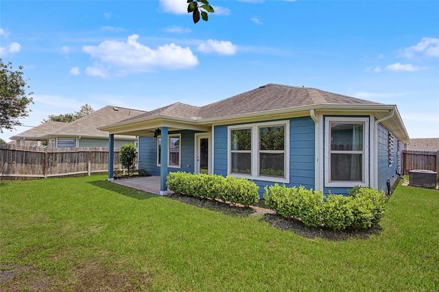 1206 Colt Canyon Drive, Alvin, TX 77511