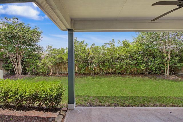 1206 Colt Canyon Drive, Alvin, TX 77511