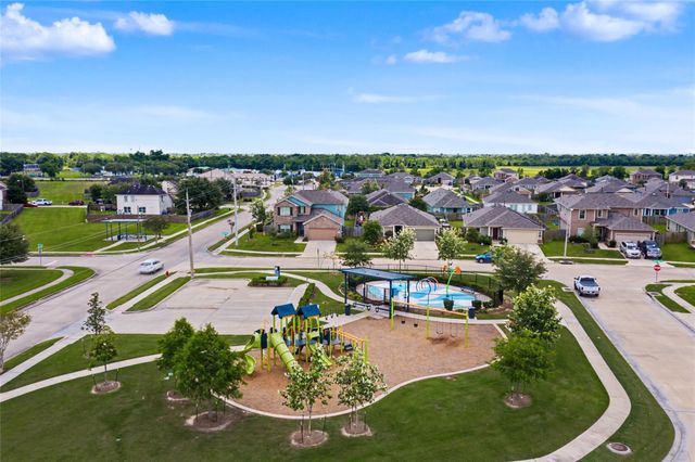 1206 Colt Canyon Drive, Alvin, TX 77511