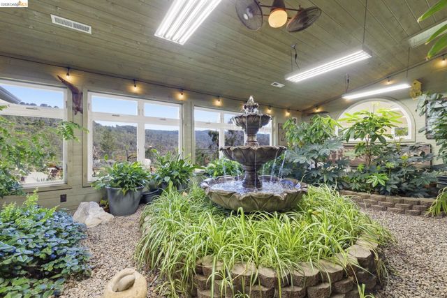 5356 Dogtown Rd, Coulterville, CA 95311