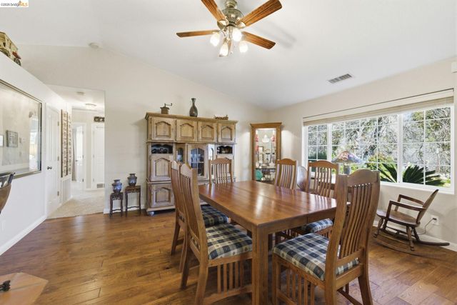 5356 Dogtown Rd, Coulterville, CA 95311