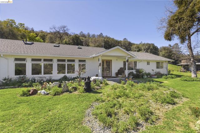 5356 Dogtown Rd, Coulterville, CA 95311
