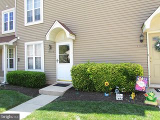 1907-A SEDGEFIELD DR, Mount Laurel, NJ 08054