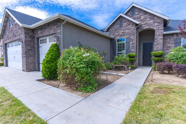 6708 W Alluvial Avenue, Fresno, CA 93722