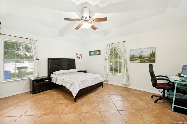 12630 Fm 1346, St Hedwig, TX 78152