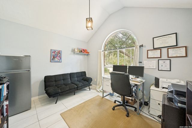 12630 Fm 1346, St Hedwig, TX 78152