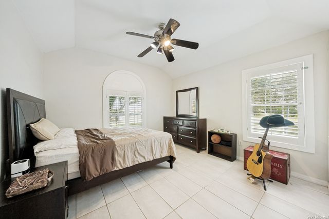 12630 Fm 1346, St Hedwig, TX 78152
