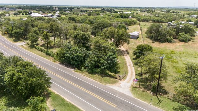 12630 Fm 1346, St Hedwig, TX 78152