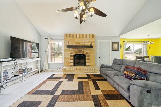 12630 Fm 1346, St Hedwig, TX 78152