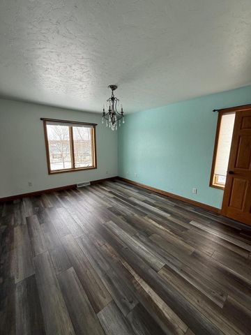 104 Carolyn COURT, Eden, WI 53019