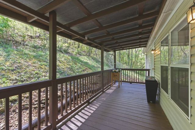 2825 Claylick Rd, Whites Creek, TN 37189