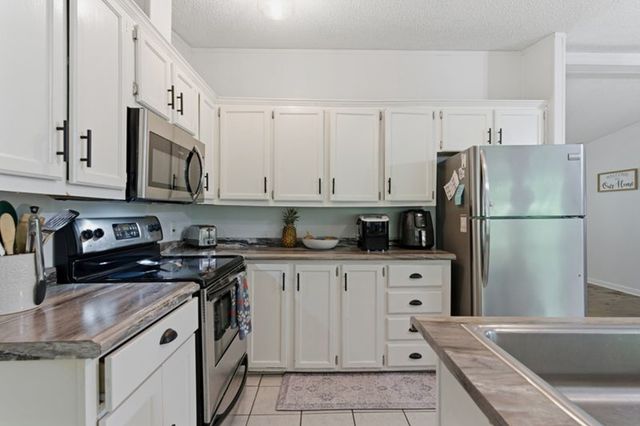 2825 Claylick Rd, Whites Creek, TN 37189