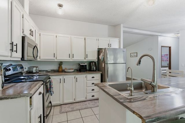 2825 Claylick Rd, Whites Creek, TN 37189