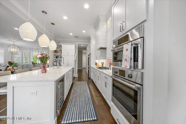 1602 MARITIME OAK Drive, Atlantic Beach, FL 32233