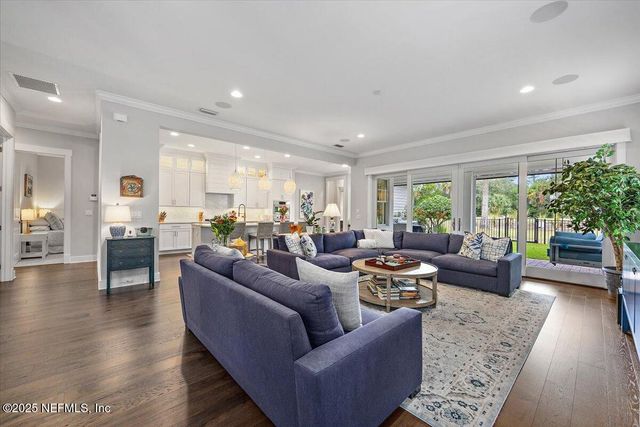 1602 MARITIME OAK Drive, Atlantic Beach, FL 32233