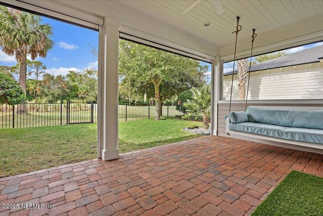 1602 MARITIME OAK Drive, Atlantic Beach, FL 32233