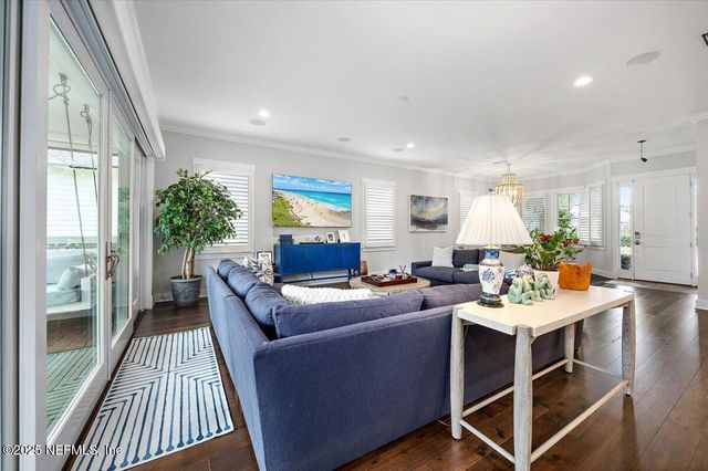 1602 MARITIME OAK Drive, Atlantic Beach, FL 32233