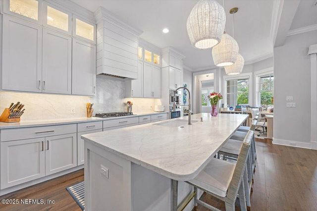 1602 MARITIME OAK Drive, Atlantic Beach, FL 32233