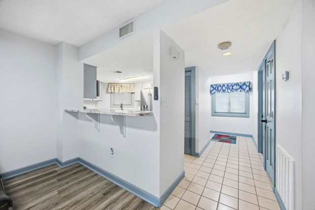 100 Lands End Blvd Apt 318, Myrtle Beach, SC 29572