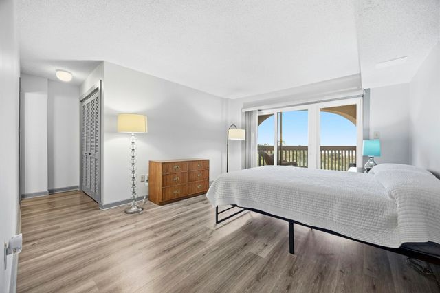 100 Lands End Blvd Apt 318, Myrtle Beach, SC 29572