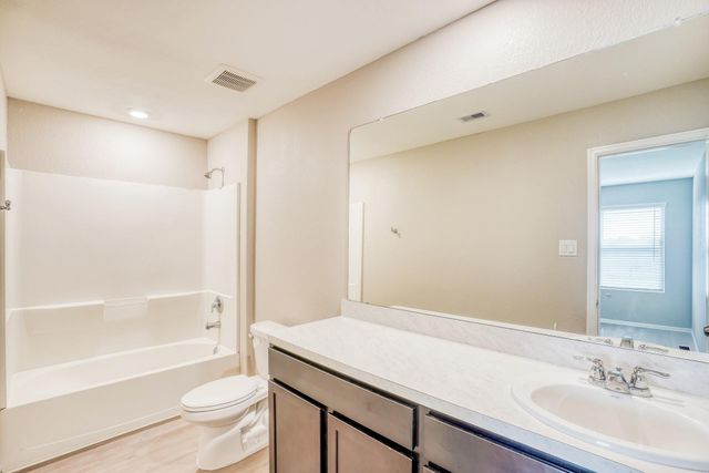 3363 Avary River Lane, Richmond, TX 77406