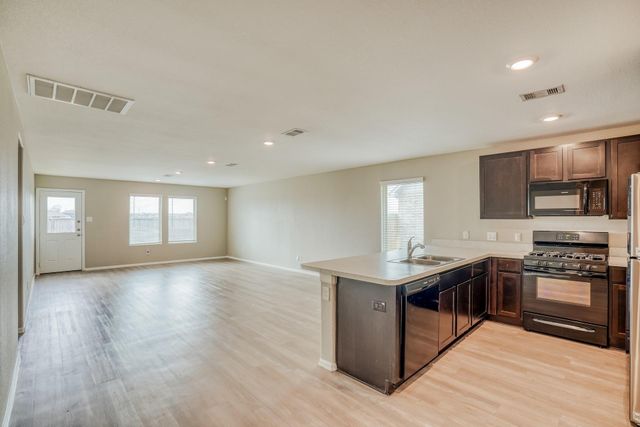 3363 Avary River Lane, Richmond, TX 77406