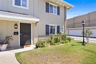 1741 Tustin Avenue 16 D, Costa Mesa, CA 92627
