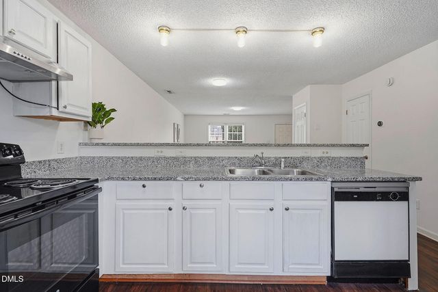 2130 Walnut Bluffs Lane, Raleigh, NC 27610