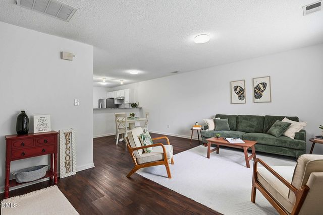 2130 Walnut Bluffs Lane, Raleigh, NC 27610