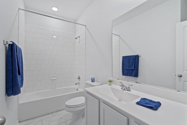 249 Crystal Brook DR, Liberty Hill, TX 78642