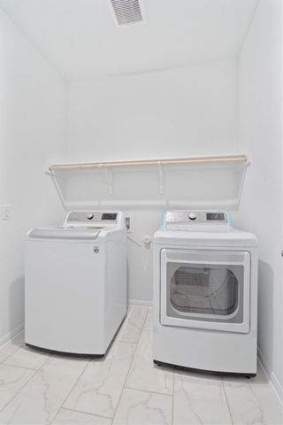 249 Crystal Brook DR, Liberty Hill, TX 78642