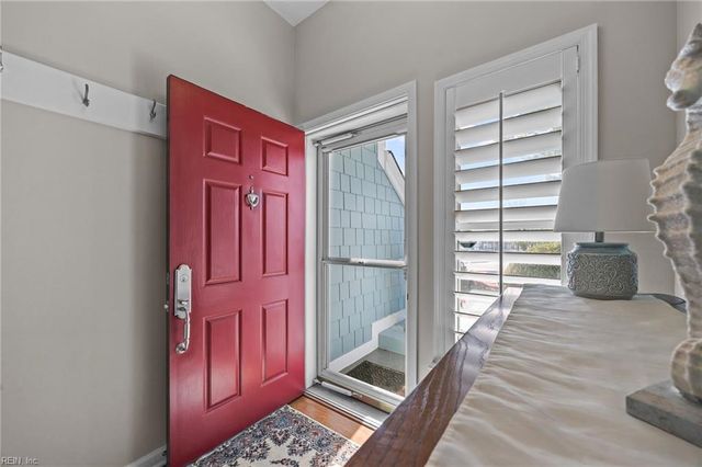 9516 Bay Front DR, Norfolk, VA 23518