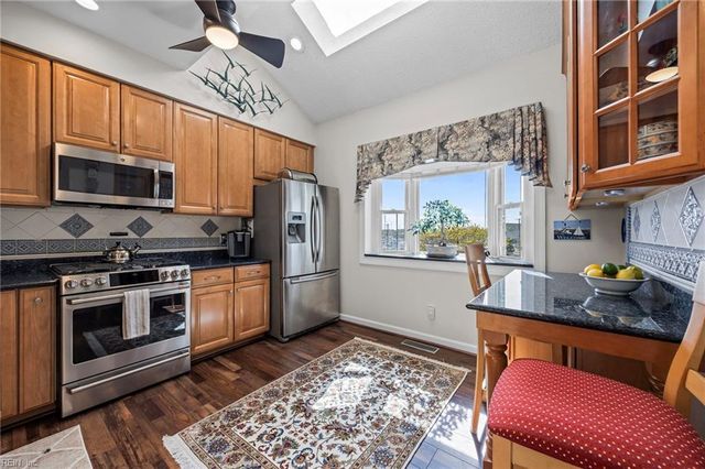9516 Bay Front DR, Norfolk, VA 23518