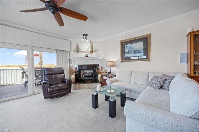 9516 Bay Front DR, Norfolk, VA 23518