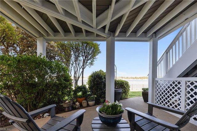 9516 Bay Front DR, Norfolk, VA 23518