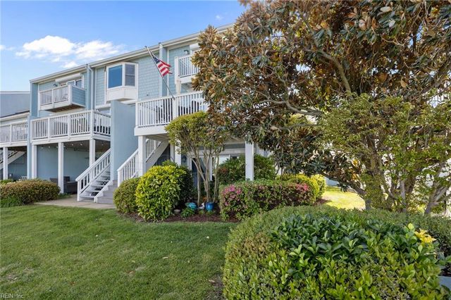 9516 Bay Front DR, Norfolk, VA 23518