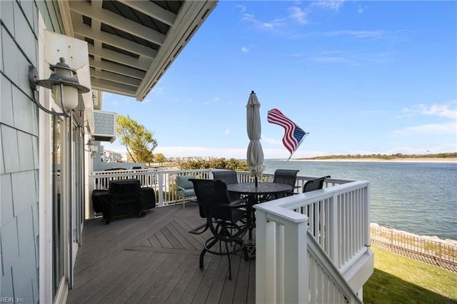 9516 Bay Front DR, Norfolk, VA 23518