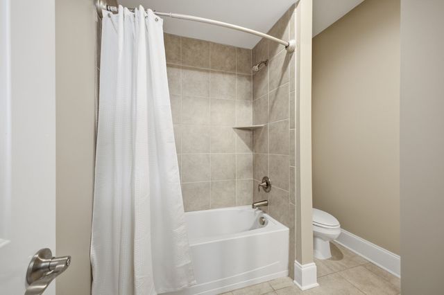 1816 Tiverton Pl, Brentwood, TN 37027