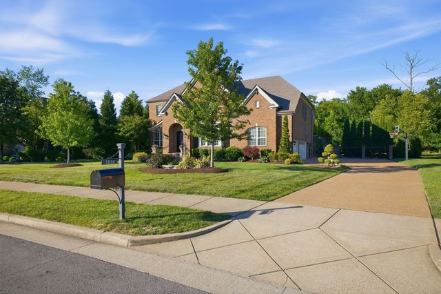 1816 Tiverton Pl, Brentwood, TN 37027