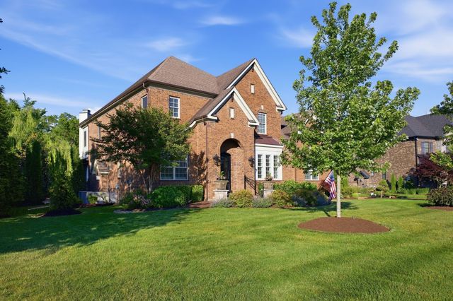 1816 Tiverton Pl, Brentwood, TN 37027