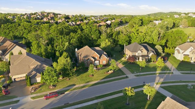 1816 Tiverton Pl, Brentwood, TN 37027