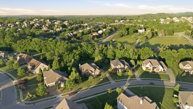 1816 Tiverton Pl, Brentwood, TN 37027