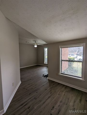 6257 BELL GABLES ., Montgomery, AL 36117