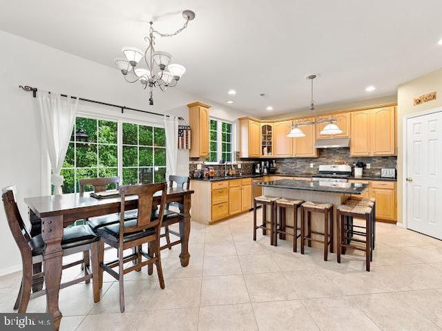 301 DANVILLE DR, Williamstown, NJ 08094