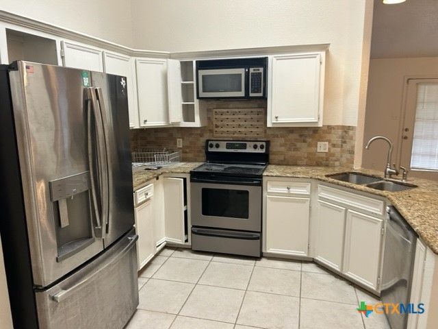 403 E Hogan Drive, Copperas Cove, TX 76522