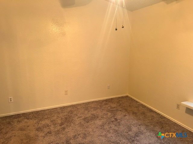 403 E Hogan Drive, Copperas Cove, TX 76522