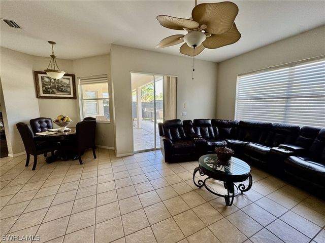 2041 24th AVE NE, Naples, FL 34120