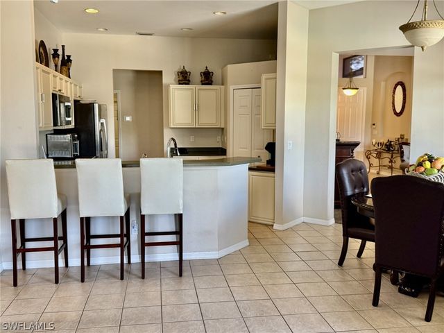 2041 24th AVE NE, Naples, FL 34120