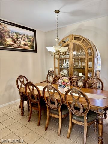 2041 24th AVE NE, Naples, FL 34120