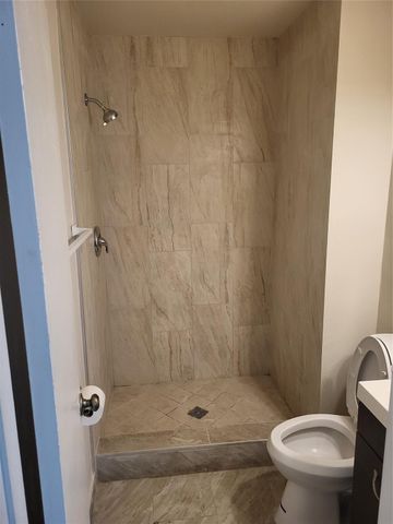 7816 SW 7th Place, North Lauderdale, FL 33068